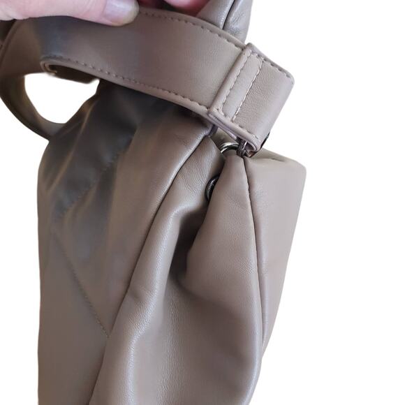 Sandra Roberts Square Quilted Faux Vegan Taupe Leather Shoulder Clutch Bag Purse - Picture 6 of 12